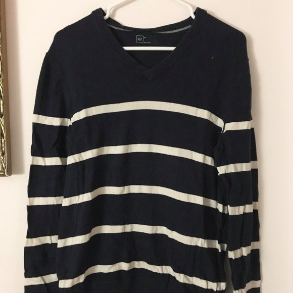 Dark Blue GAP V-Neck Pullover Sweater - Picture 1 of 4